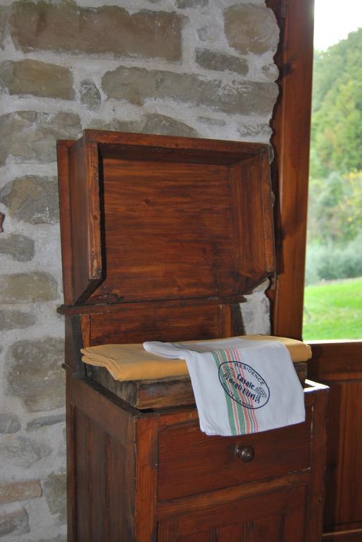Casale Degli Ulivi Villa Gualdo Tadino Værelse billede